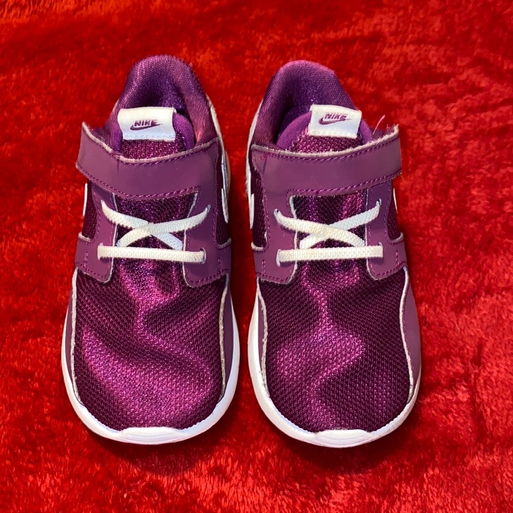 Nike toddler girls 8m